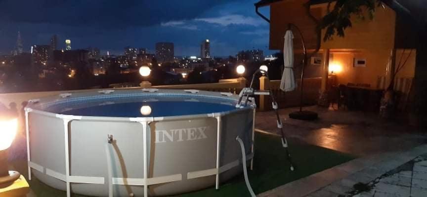 Деревянный Котеж The 1 С Выдом На Город Batoumi Extérieur photo