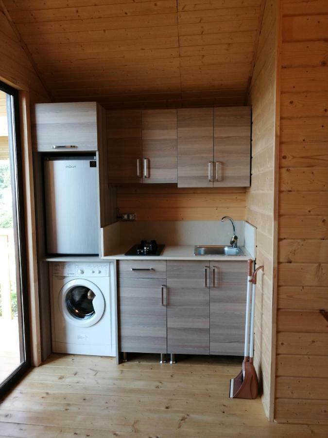 Деревянный Котеж The 1 С Выдом На Город Batoumi Extérieur photo