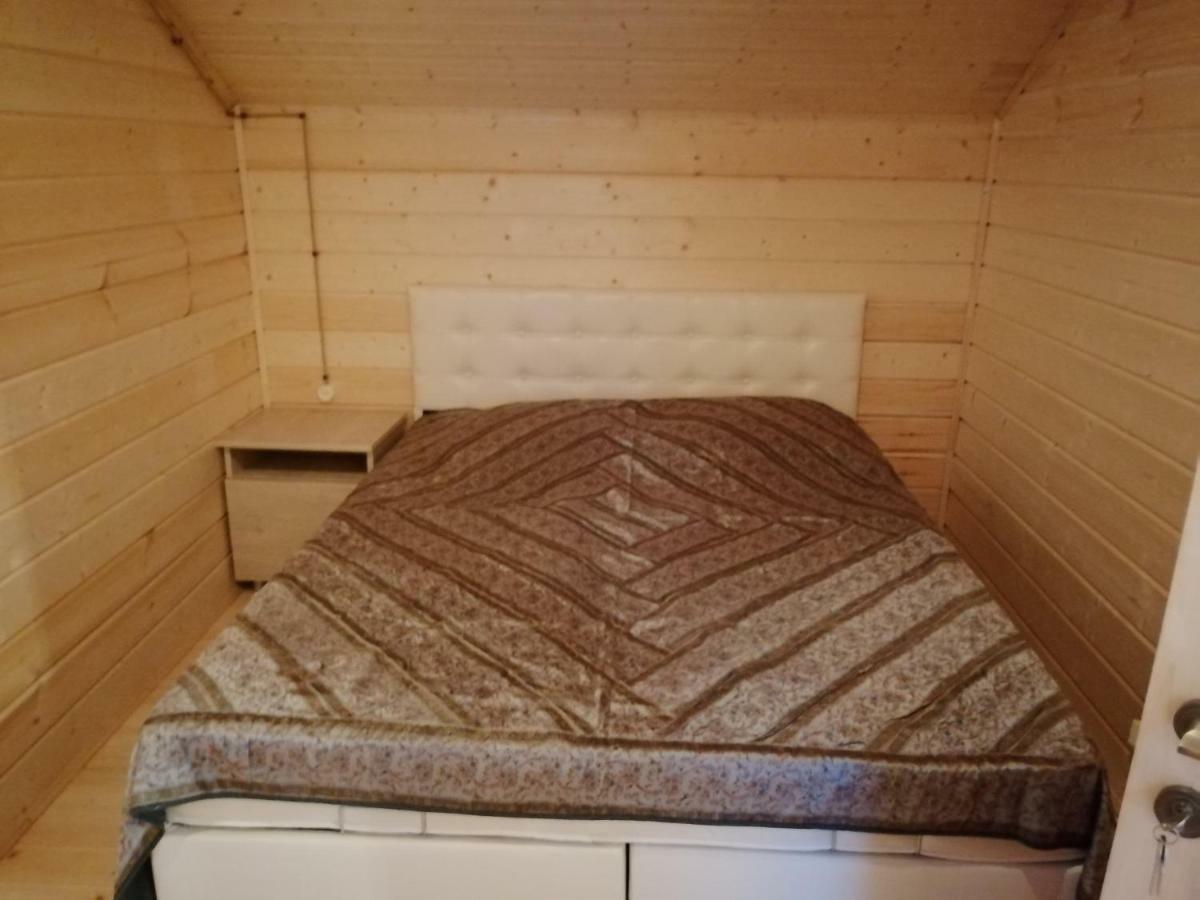 Деревянный Котеж The 1 С Выдом На Город Batoumi Extérieur photo