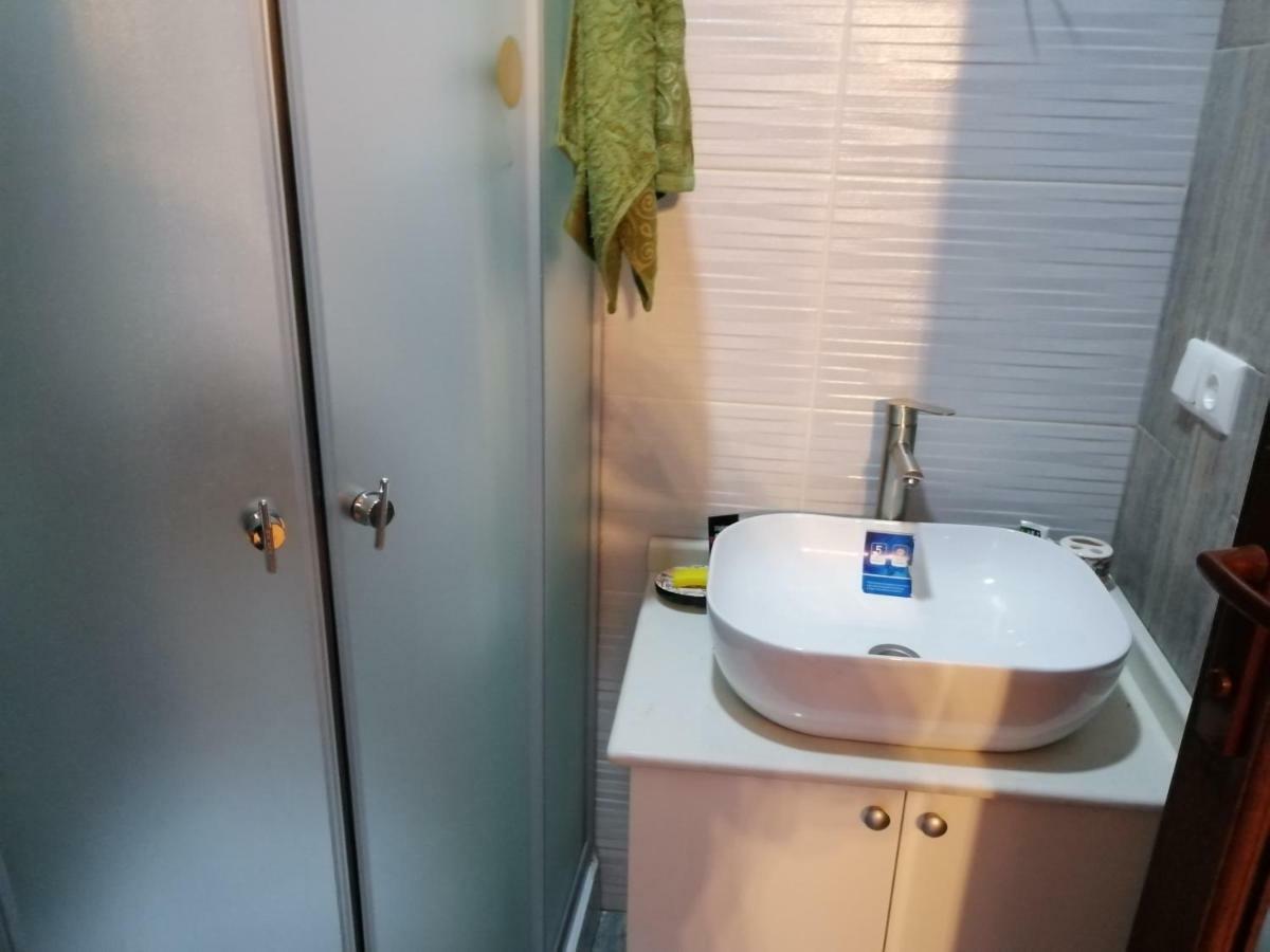 Деревянный Котеж The 1 С Выдом На Город Batoumi Extérieur photo