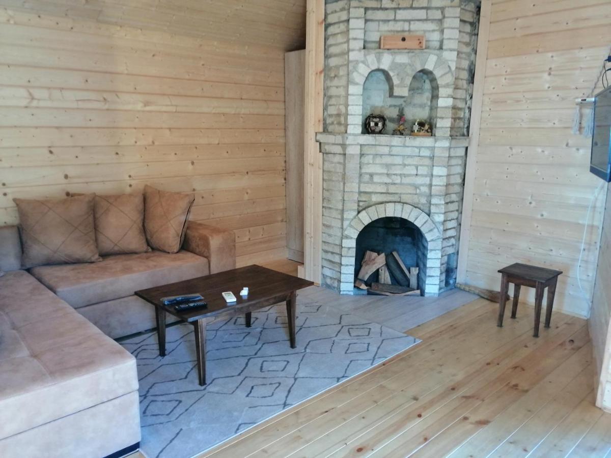 Деревянный Котеж The 1 С Выдом На Город Batoumi Extérieur photo